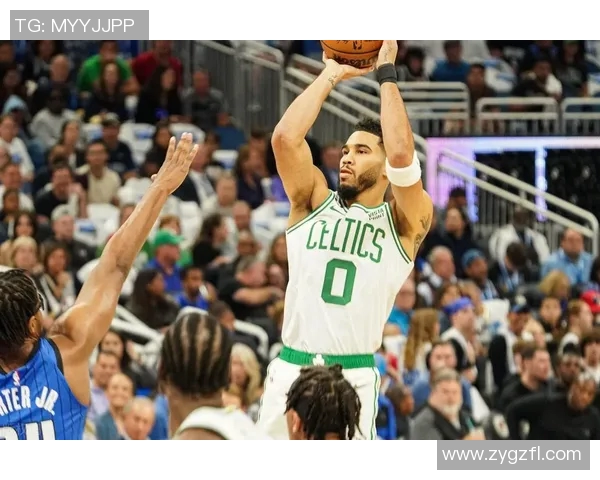 塔图姆凭实力荣膺月度最佳球员全面统治赛场实至名归