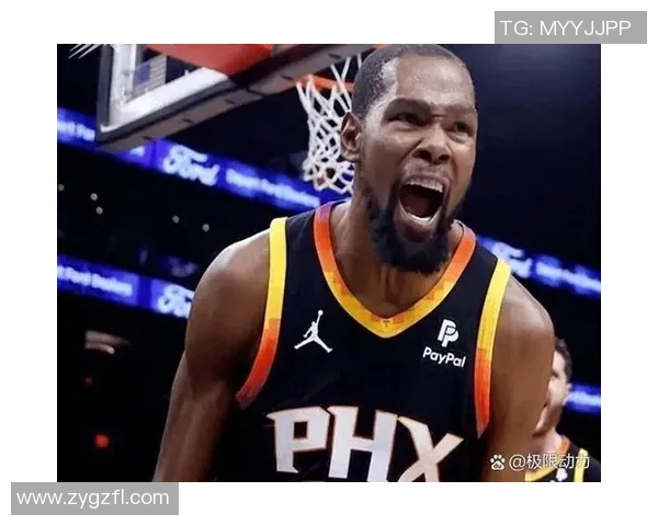 勇士赛场细节曝光 小动作引发球迷热议与媒体关注 勇士赛场细节曝光 小动作引发球迷热议与媒体关注