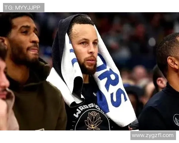 库里评分出炉:是高光还是低迷?